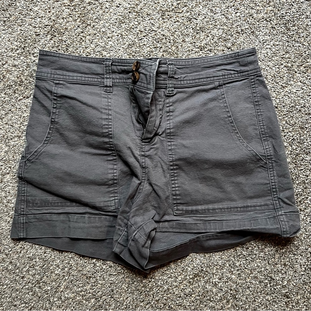 a new day Charcoal Women's Cargo Shorts sz 8
